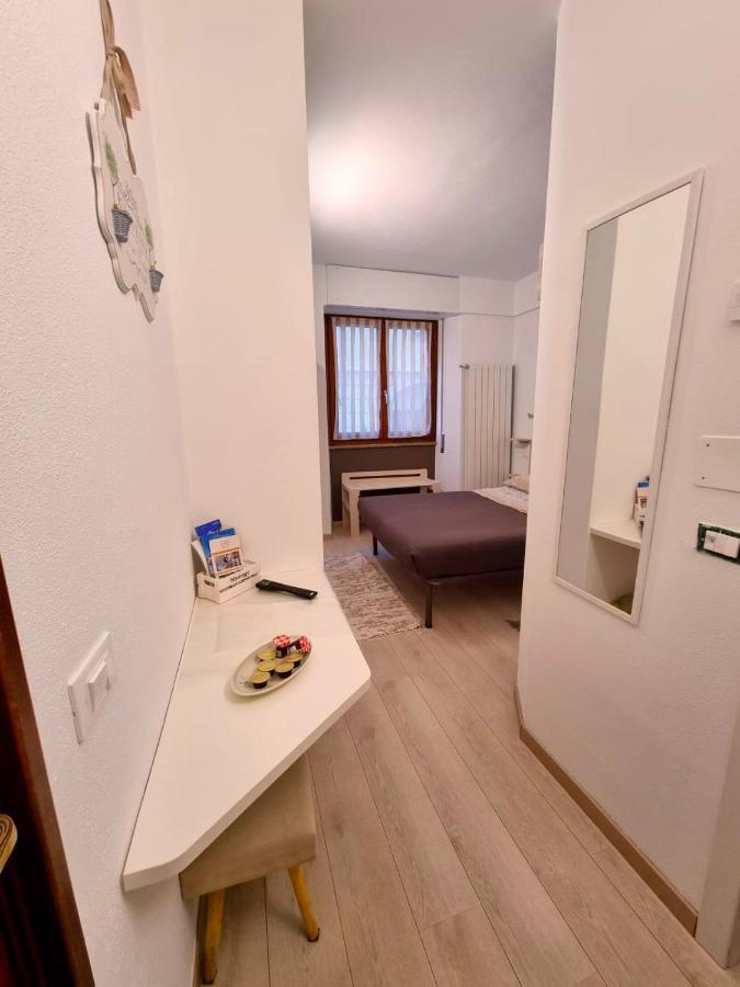 Loft & Espace Maison 1706 Lago Orta Borgomanero Luaran gambar